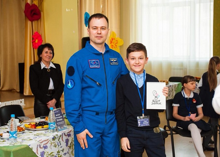 Встреча с настоящим космонавтом в день космонавтики! - УМКА